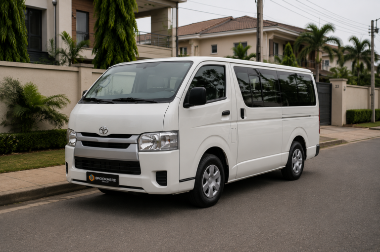 15 Seater Toyota Hiace van